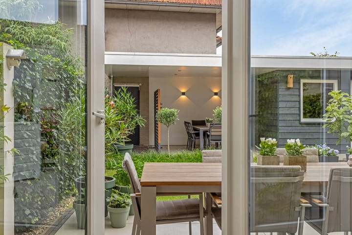 Foto 13 van Molenstraat 129