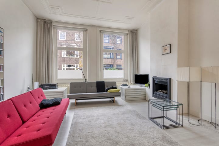 Photo 11 of Jan Lutmastraat 19