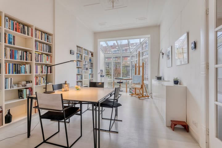 Photo 13 of Jan Lutmastraat 19