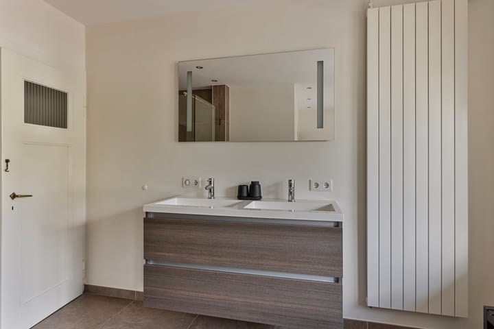 Foto 19 van Molenstraat 129