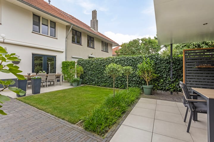 Foto 35 van Molenstraat 129