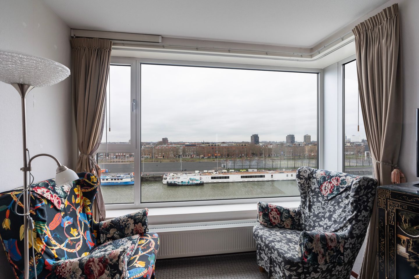 Photo 14 of Kratonkade 648