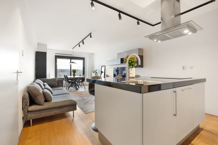 Foto 13 van Erich Salomonstraat 603