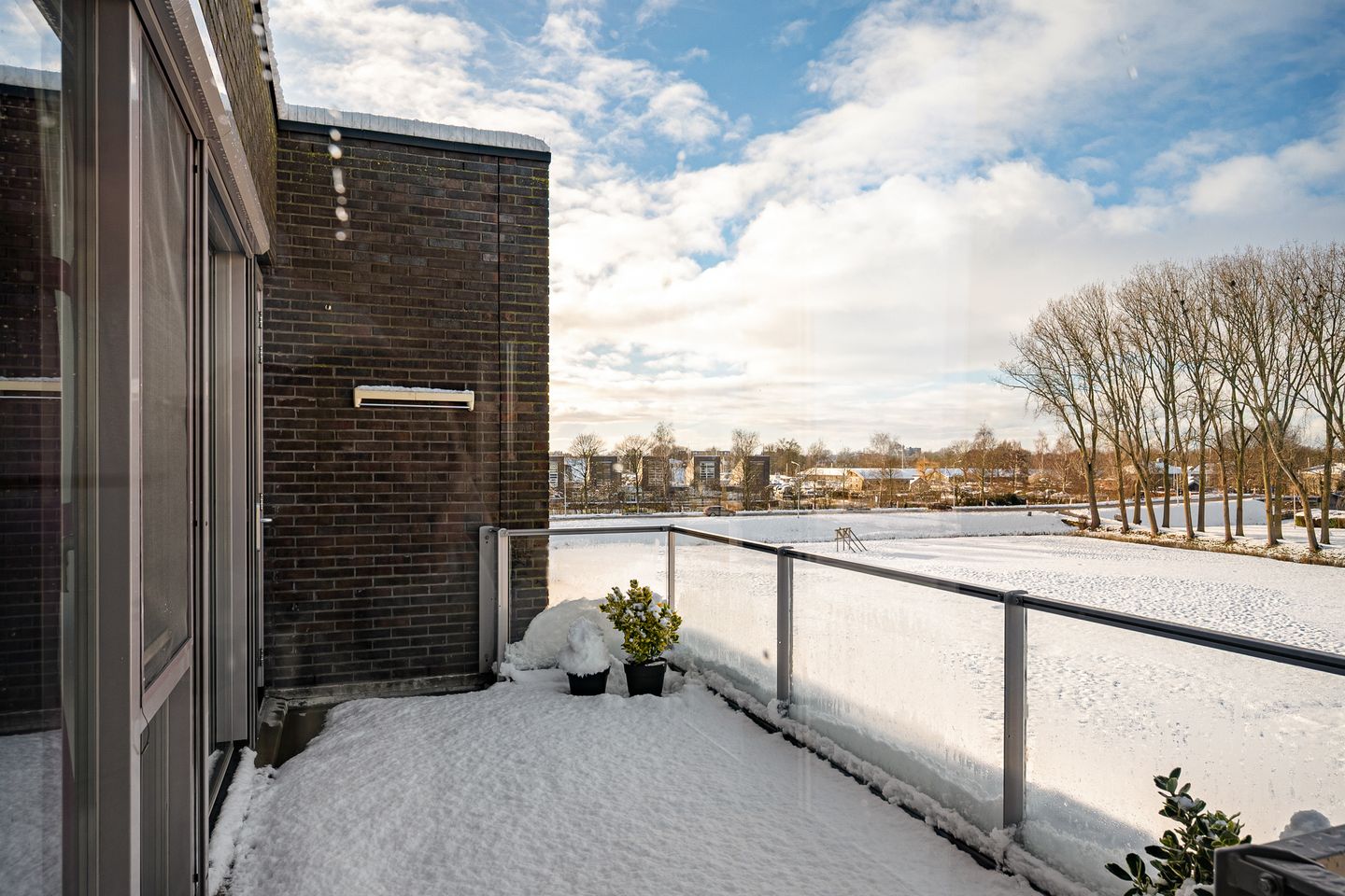 Photo 14 of Hoofden 1-203