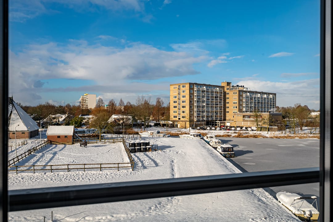 Photo 22 of Hoofden 1-203