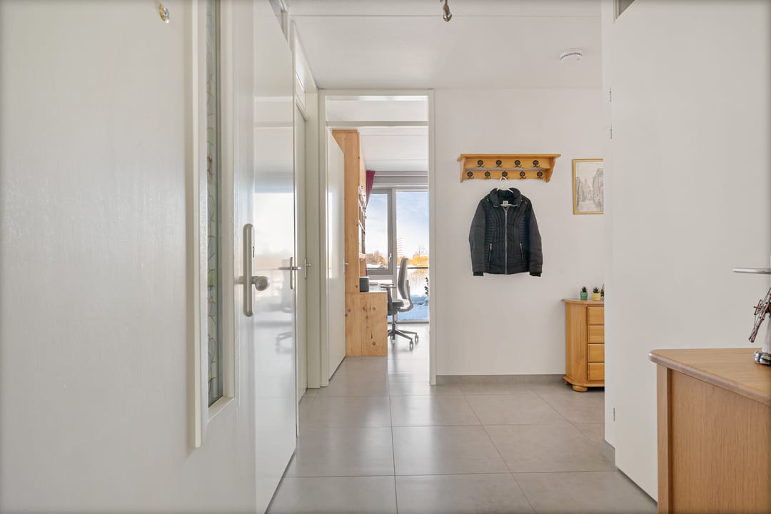 Photo 23 of Hoofden 1-203