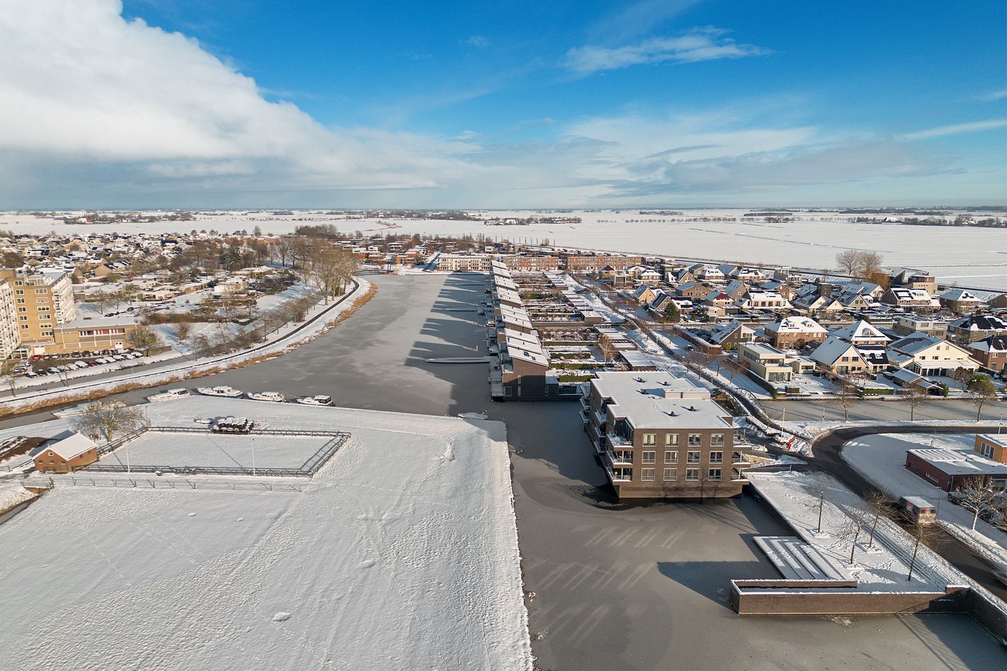 Photo 34 of Hoofden 1-203