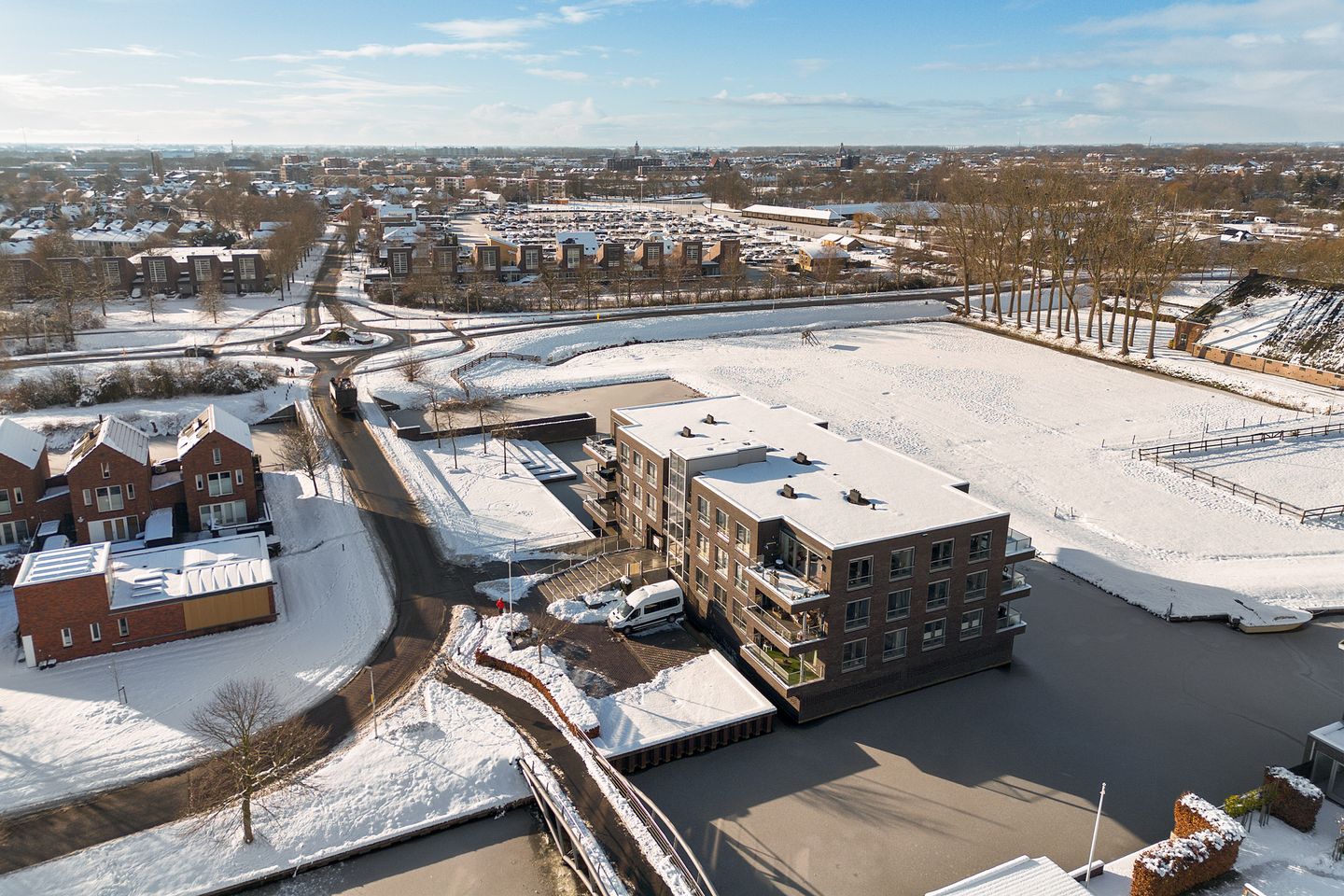 Photo 35 of Hoofden 1-203