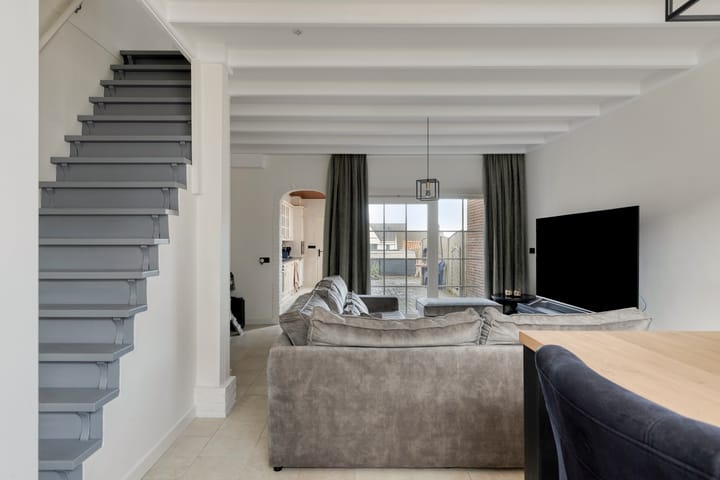 Foto 13 van Maarten Trompstraat 6