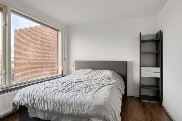 Foto 23 van Maarten Trompstraat 6