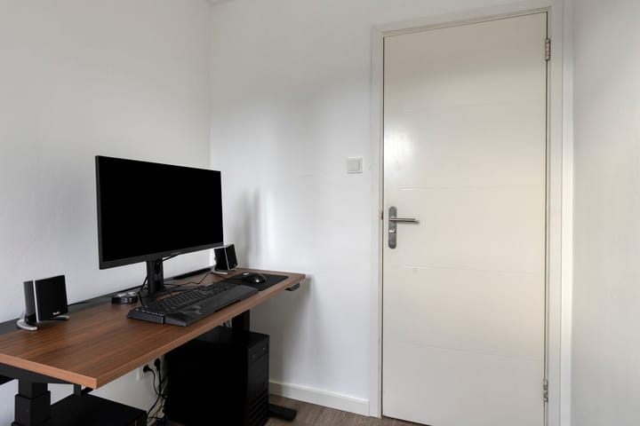 Foto 25 van Maarten Trompstraat 6