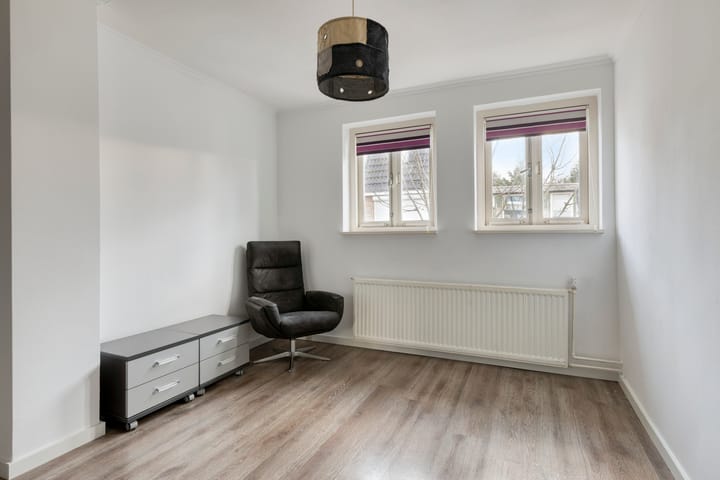 Foto 26 van Maarten Trompstraat 6