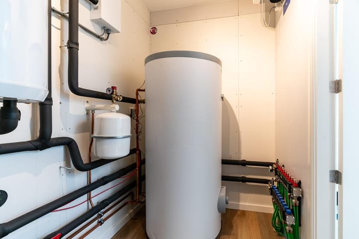 Foto 46 van Waalsdorperweg 37