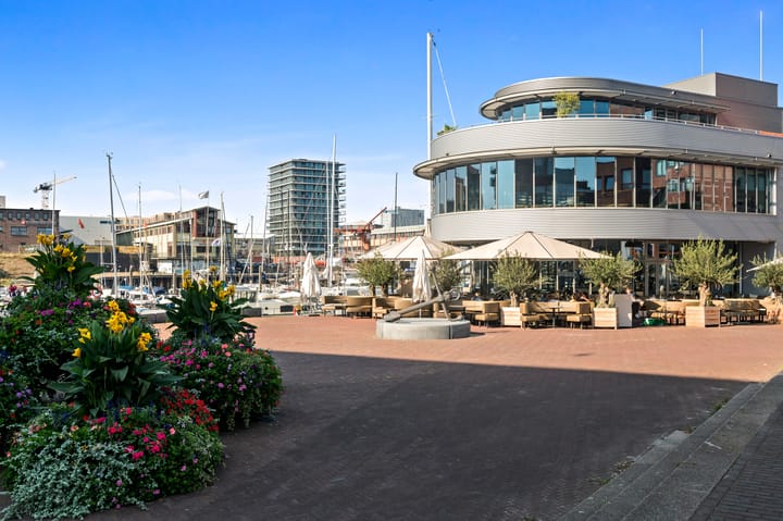 Foto 38 van Van Boetzelaerlaan 72