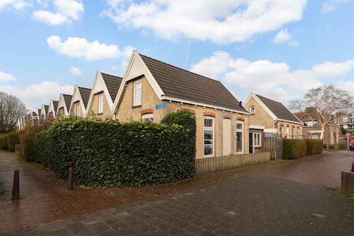 Photo 2 of Rembrandtstraat 19