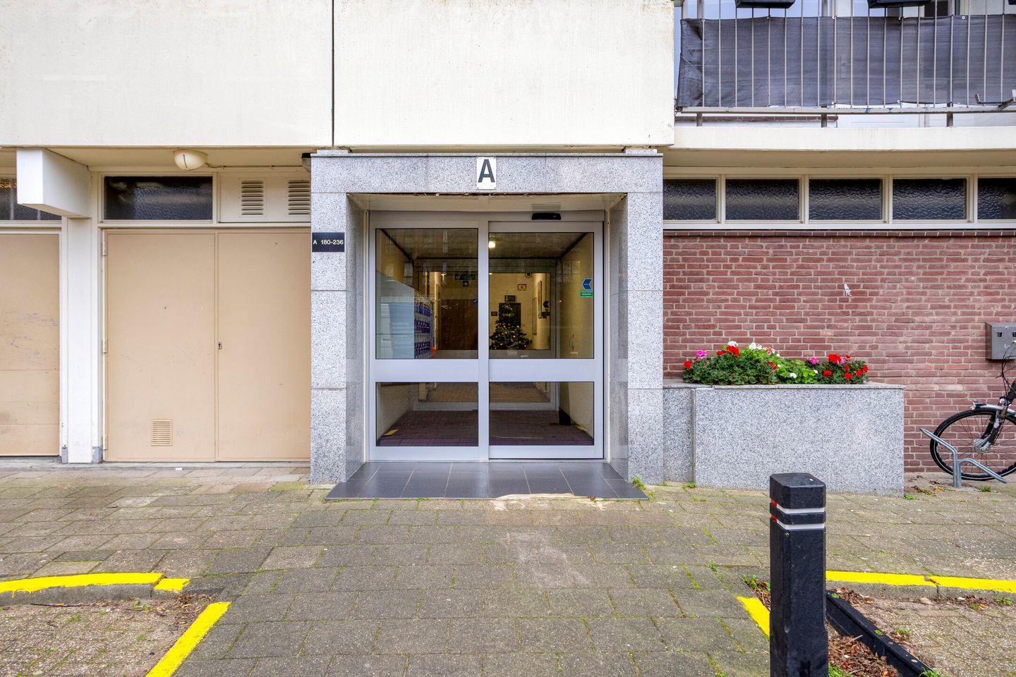 Foto 20 van Henry Dunantlaan 188