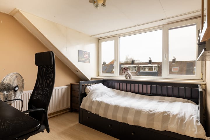 Foto 23 van Claverenbladstraat 8