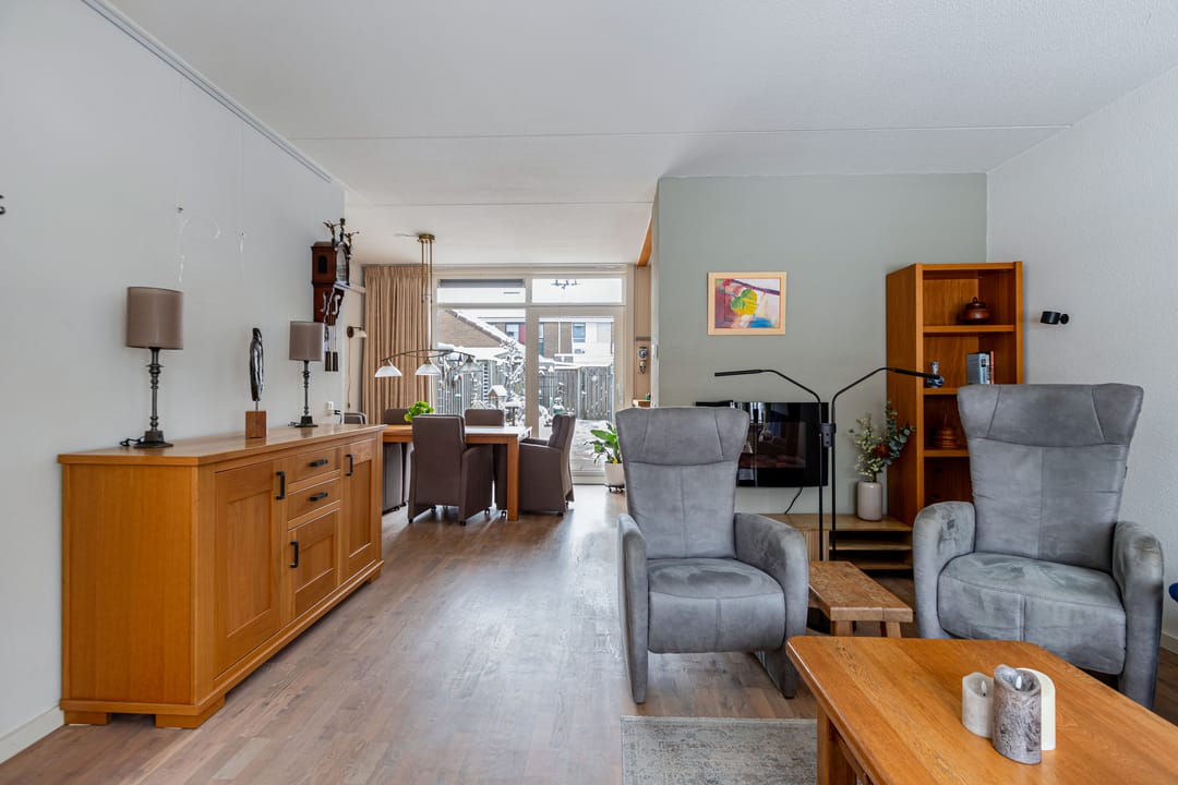 Photo 11 of Volendamstraat 3