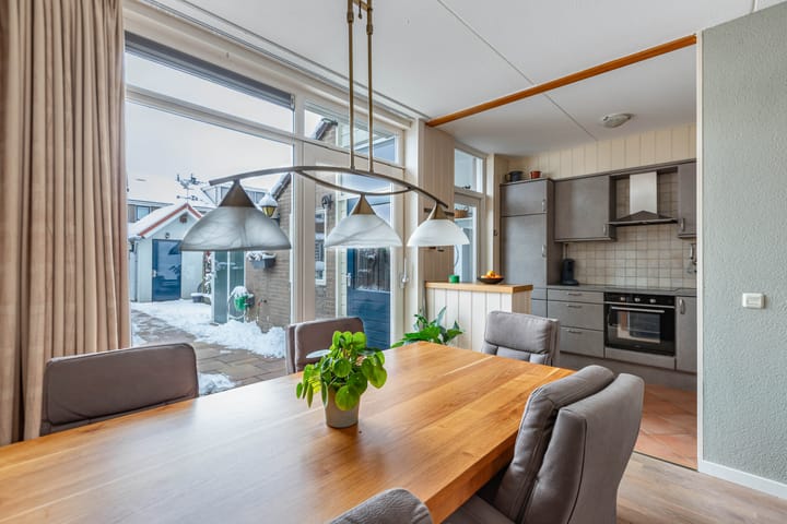 Foto 15 van Volendamstraat 3