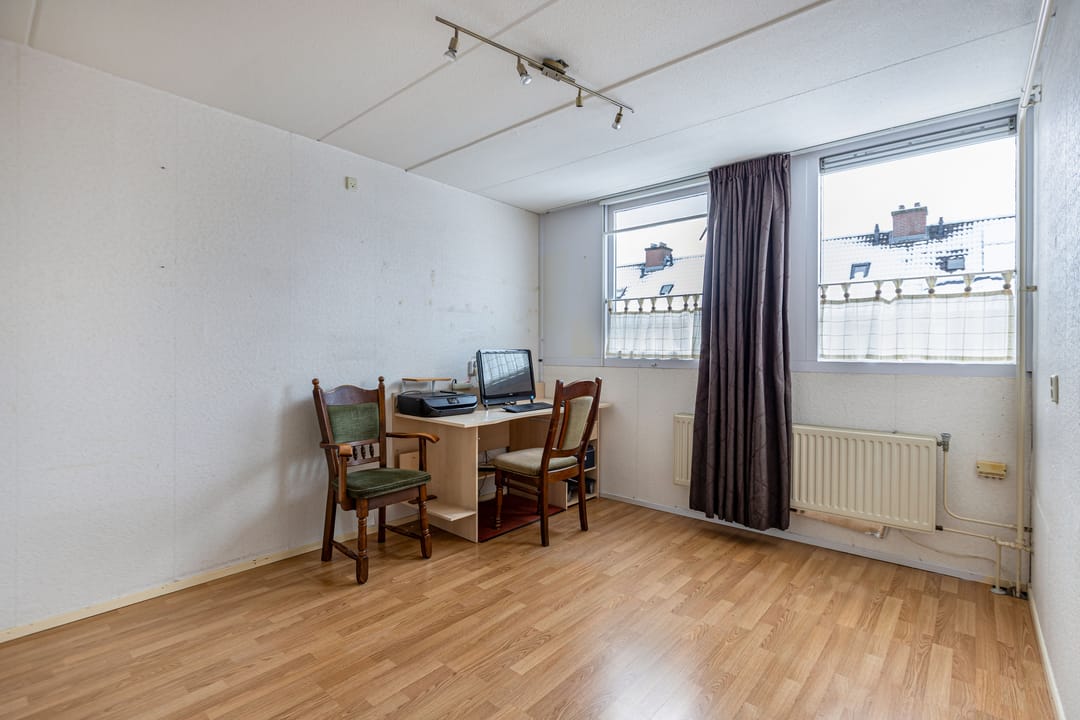 Photo 31 of Volendamstraat 3