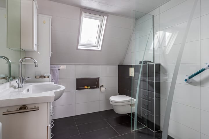 Foto 33 van Volendamstraat 3