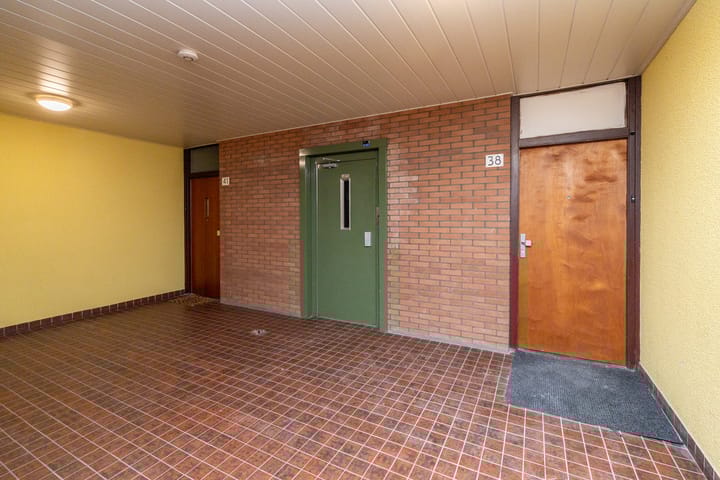 Foto 8 van Melis Stokezijde 38