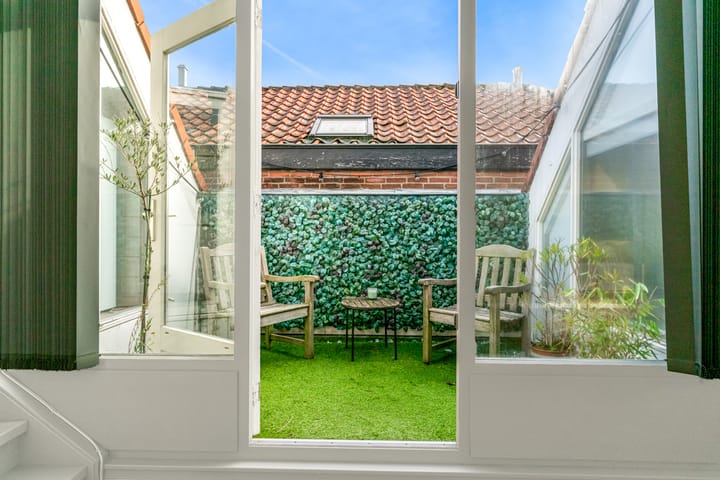 Photo 13 of Verdronkenoord 104-C