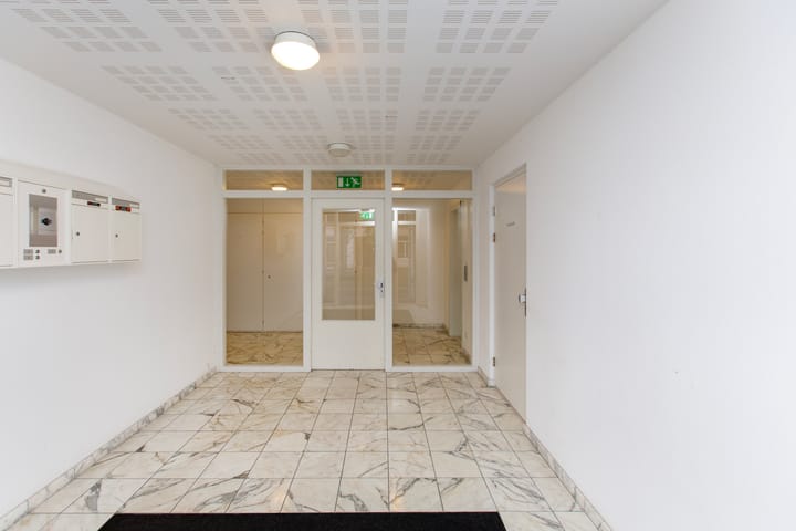 Foto 3 van Burgemeester De Monchyplein 3