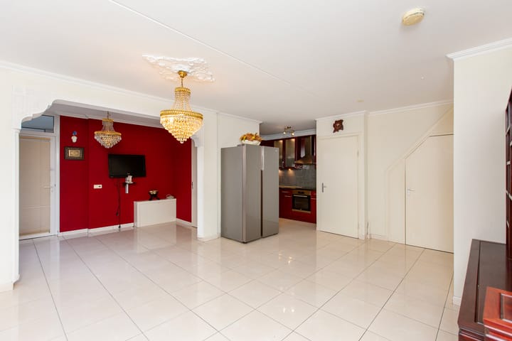 Foto 17 van Burgemeester De Monchyplein 3