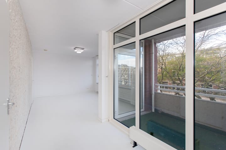 Foto 26 van Burgemeester De Monchyplein 3