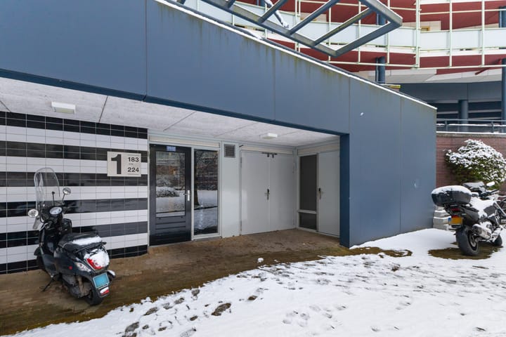 Photo 33 of Venetiëhof 204