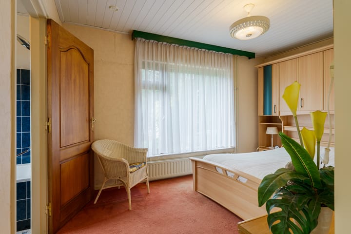 Foto 36 van Burgemeester Krollaan 58