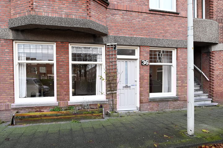 Photo 2 of Irisplein 36