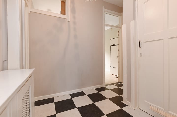 Photo 4 of Irisplein 36