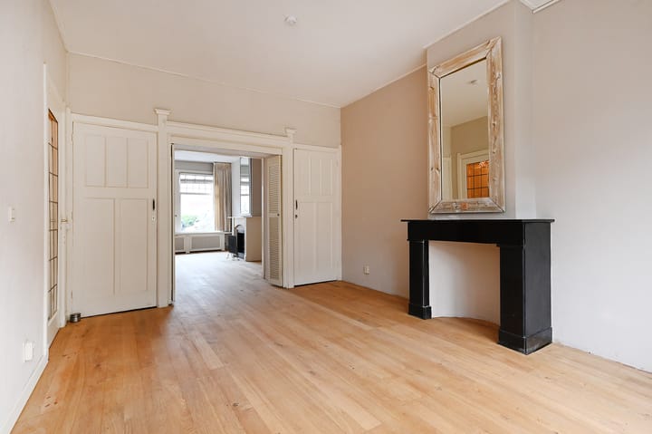 Foto 14 van Irisplein 36