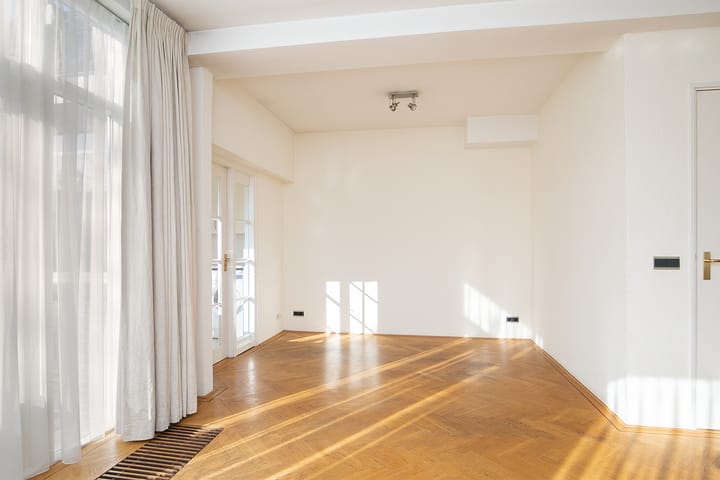 Photo 9 of Storm van 's-Gravesandeweg 109