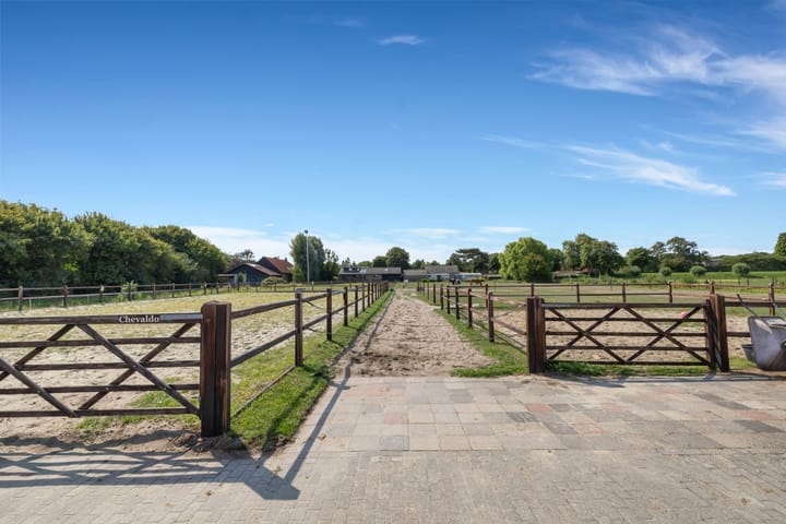 Foto 65 van Hoefweg 6