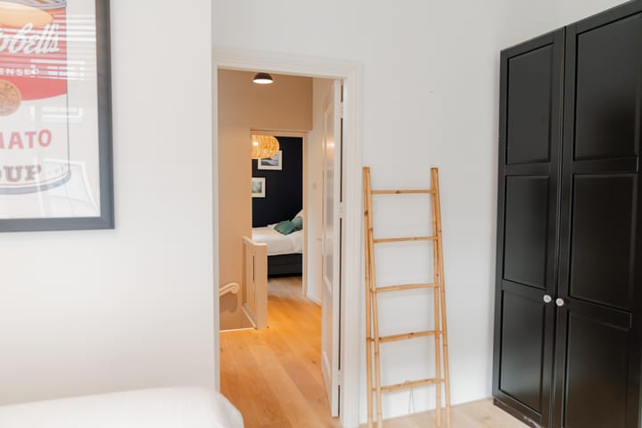 Photo 18 of Weteringstraat 2-H