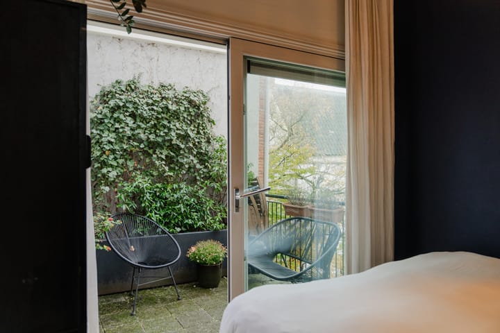 Photo 20 of Weteringstraat 2-H