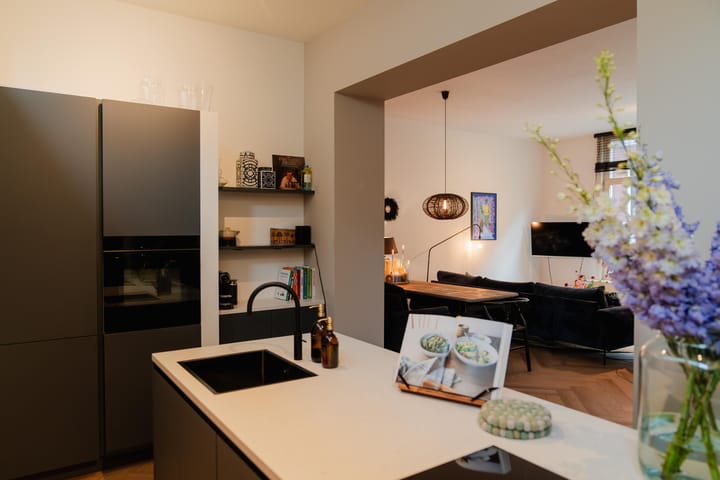 Photo 10 of Weteringstraat 2-H