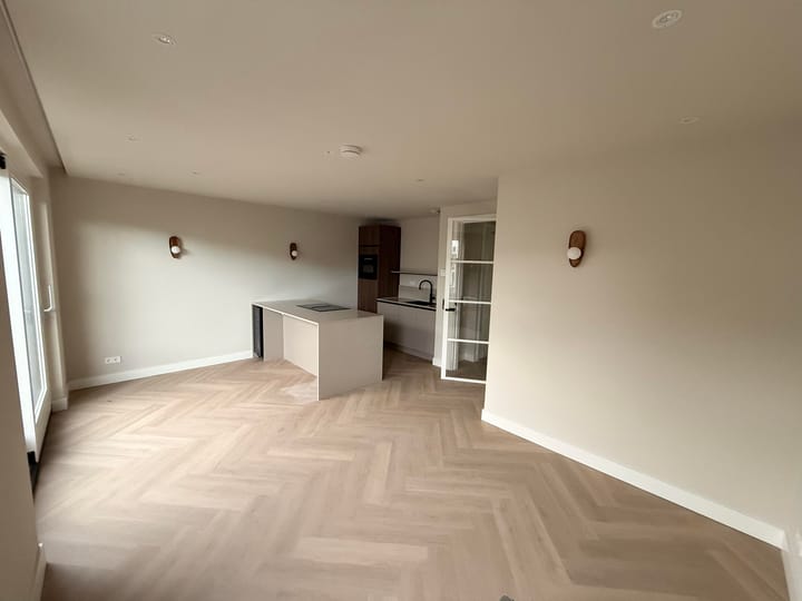 Foto 2 van Newtonstraat 93-C