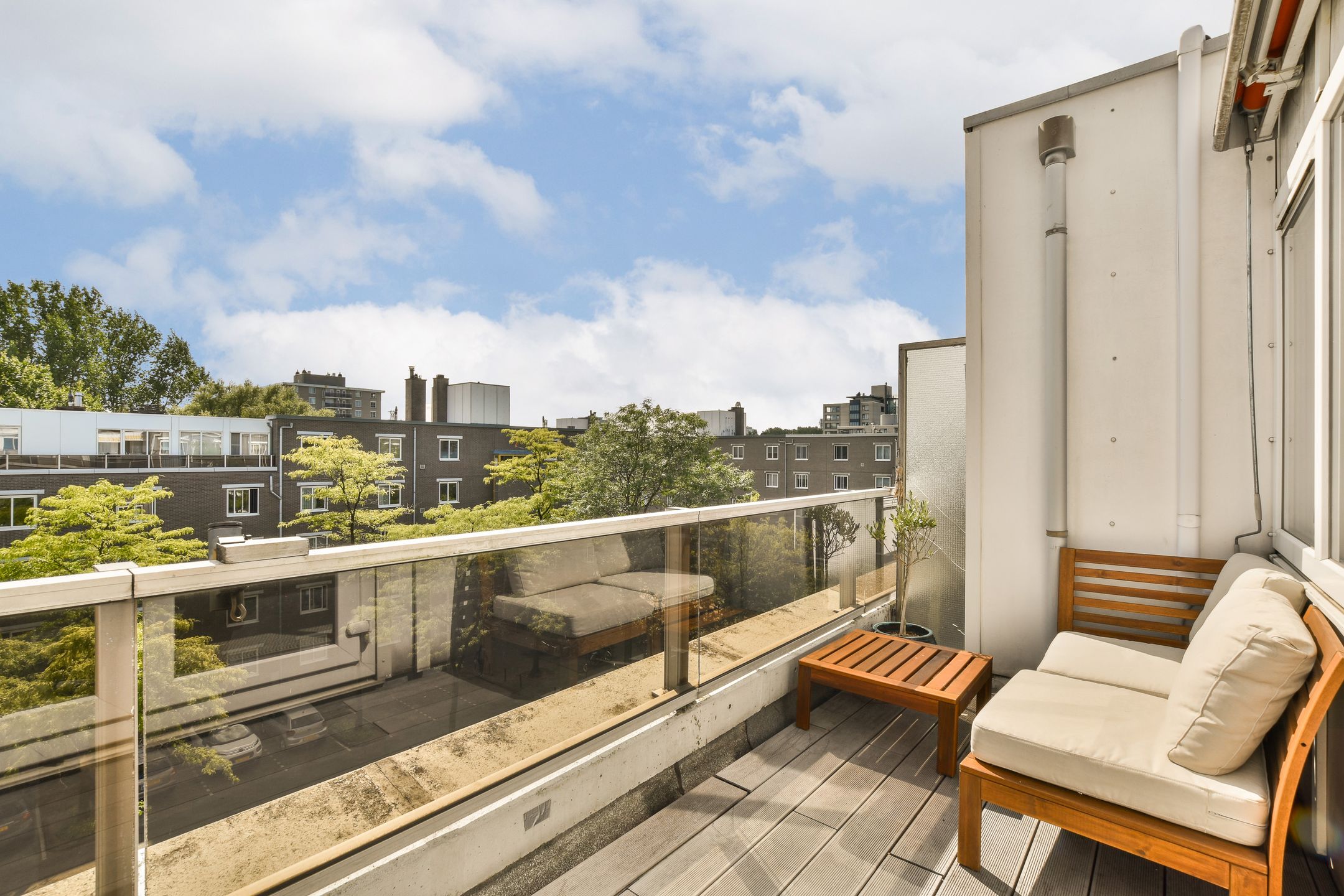 Photo 3 of Honingen 27