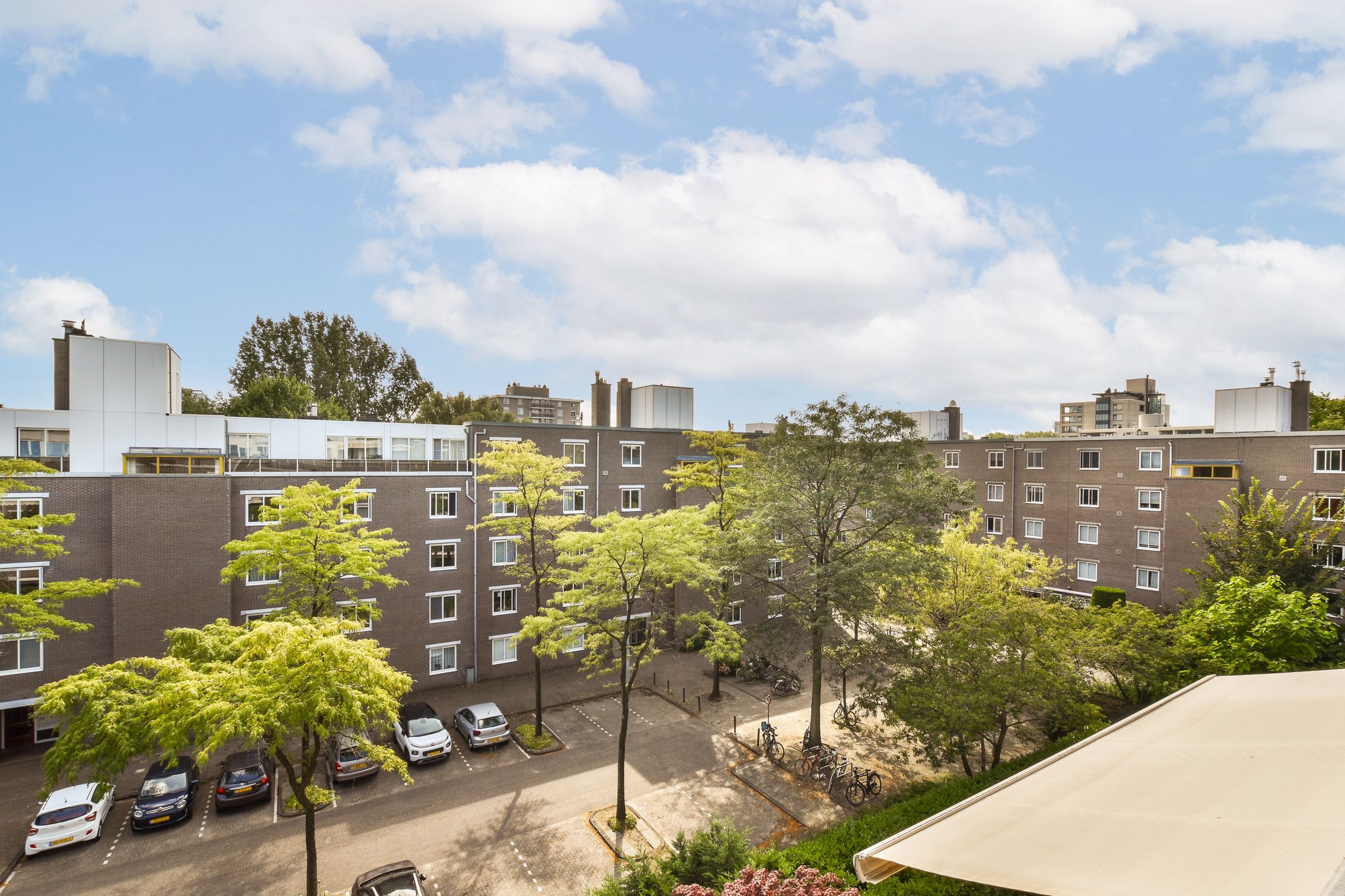 Photo 9 of Honingen 27