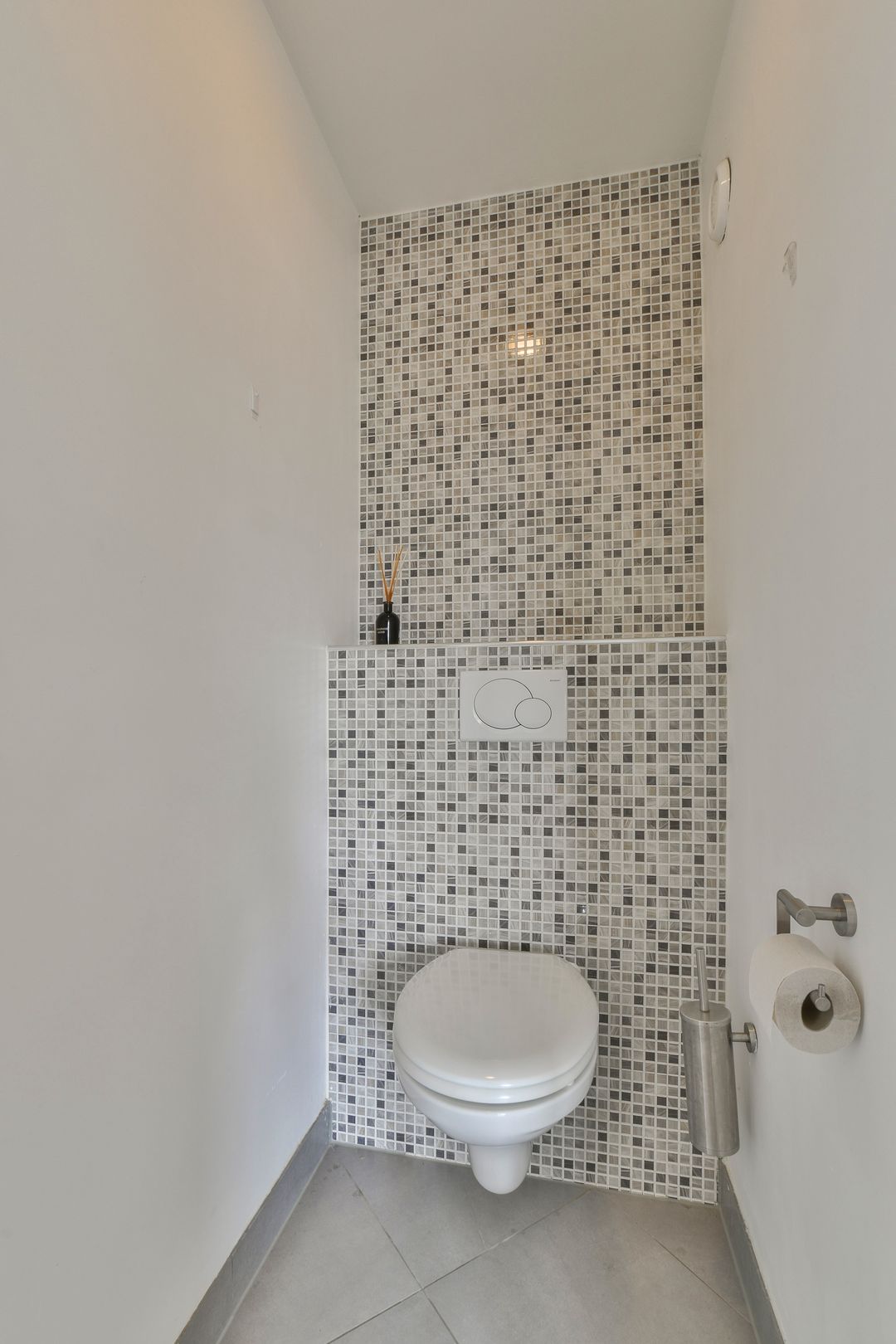 Photo 23 of Honingen 27