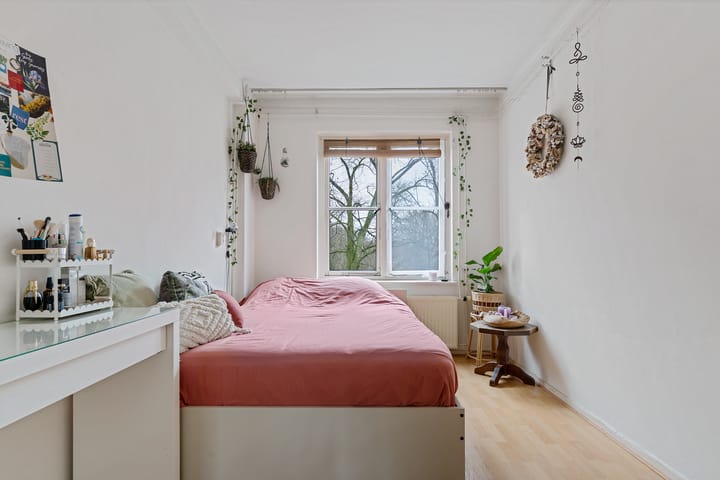 Foto 11 van Bernhardlaan 13-3