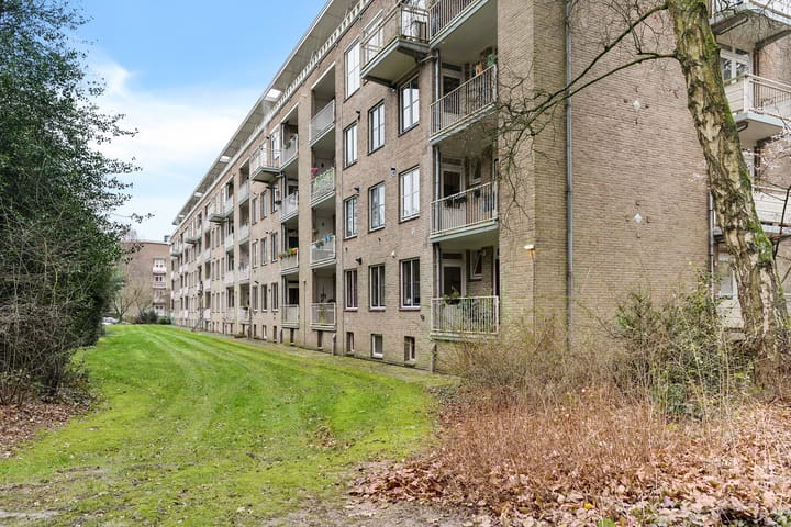 Foto 22 van Bernhardlaan 13-3