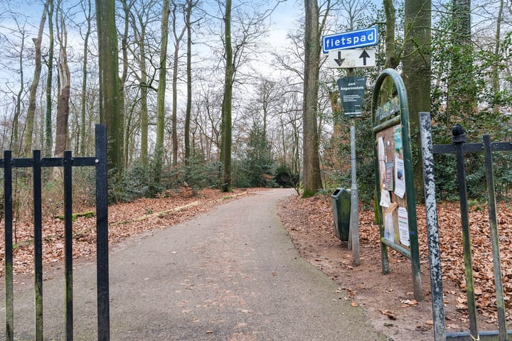 Foto 26 van Bernhardlaan 13-3