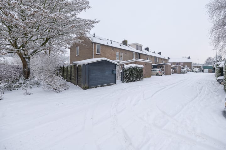 Photo 28 of Prinses Irenehof 14