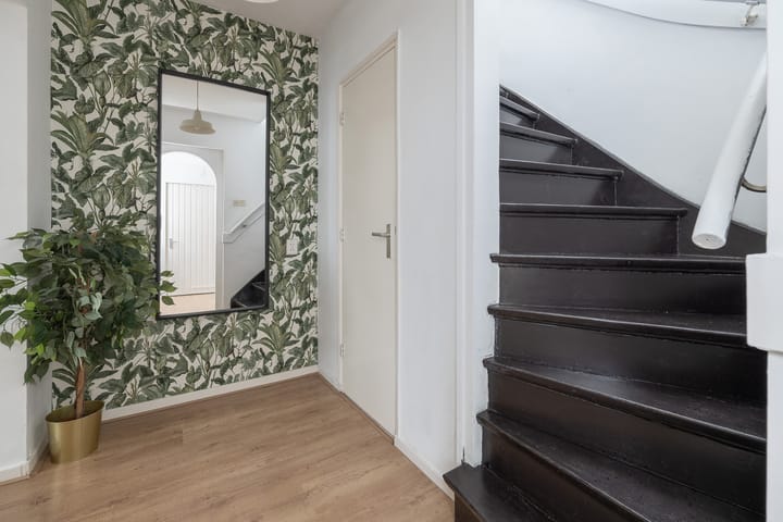 Photo 9 of Prinses Irenehof 14