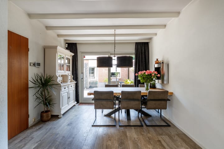 Photo 6 of Schoolstraat 23